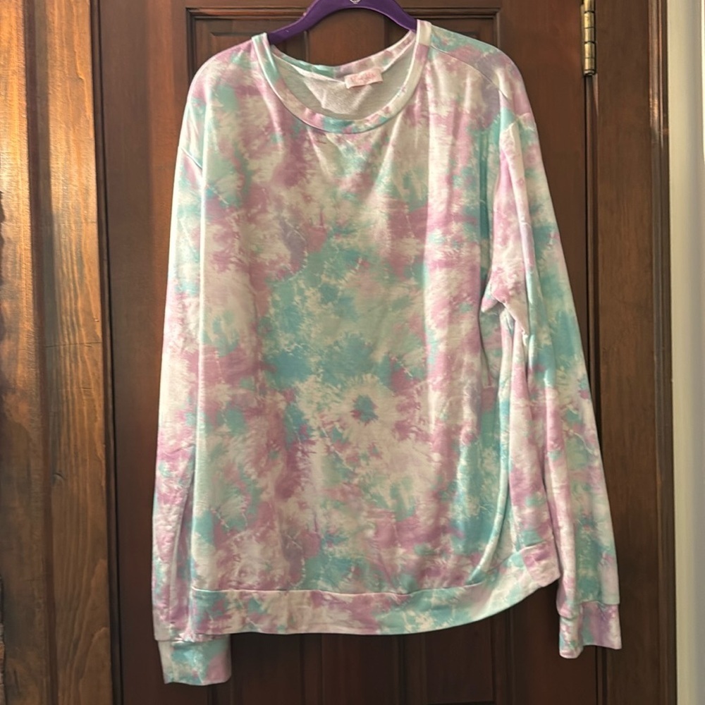 Pink Lily Tie Dye Long Sleeve Top